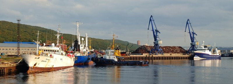 Кольский залив