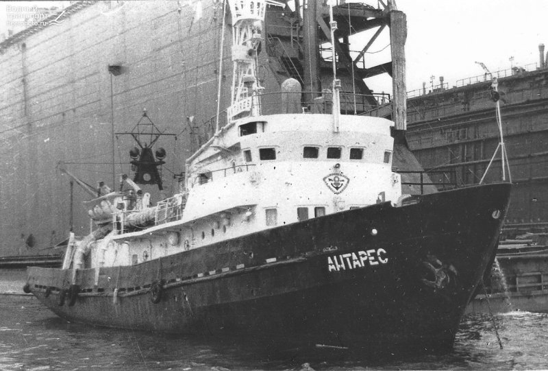 Док -4м Ильичёвский СРЗ.