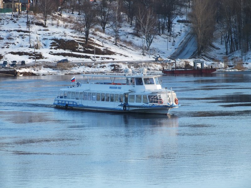 Тутаев паромная переправа