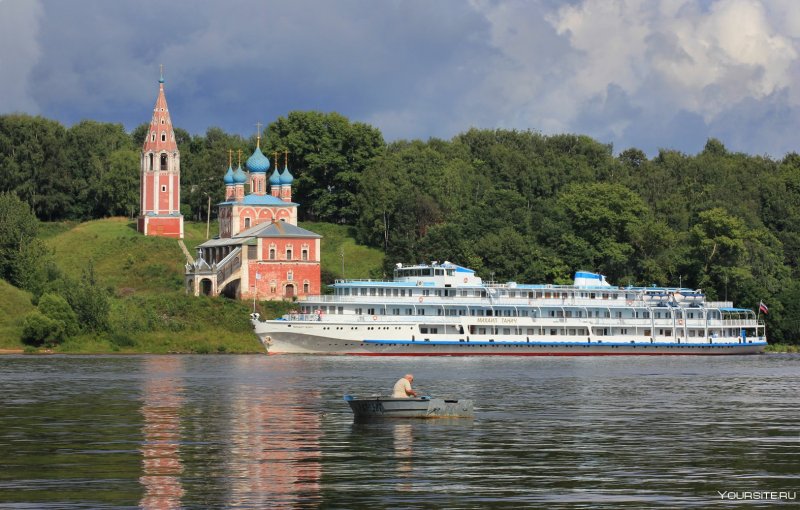 Речные круизы на теплоходе Казань