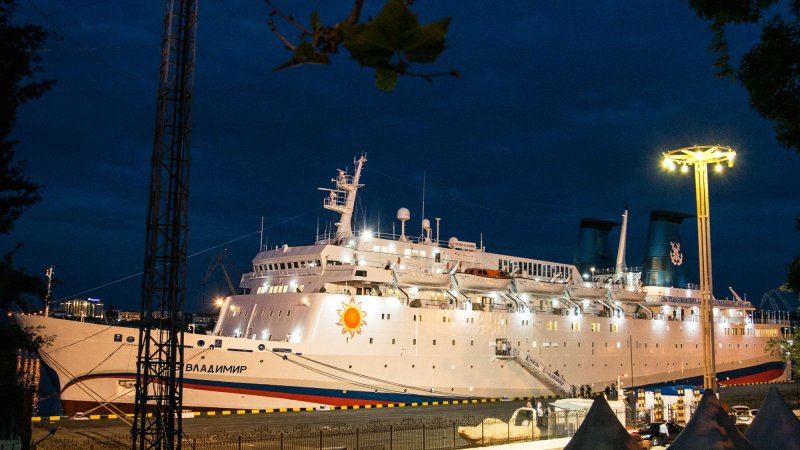 Морской теплоход князь Владимир