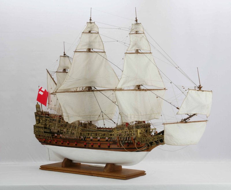 HMS Sovereign of the Seas модель