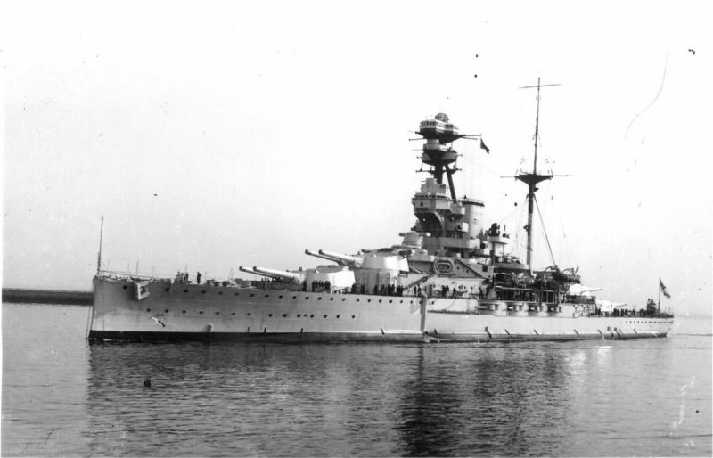HMS Royal Sovereign 1945
