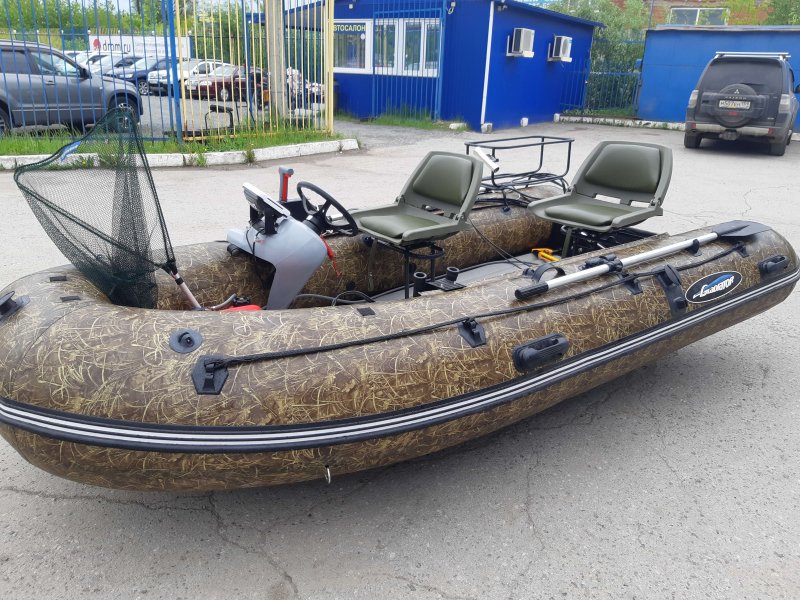 Резиновая лодка