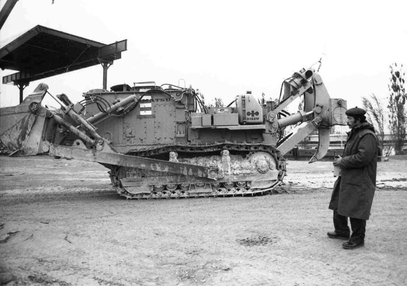Бульдозер амфибия Komatsu d155w