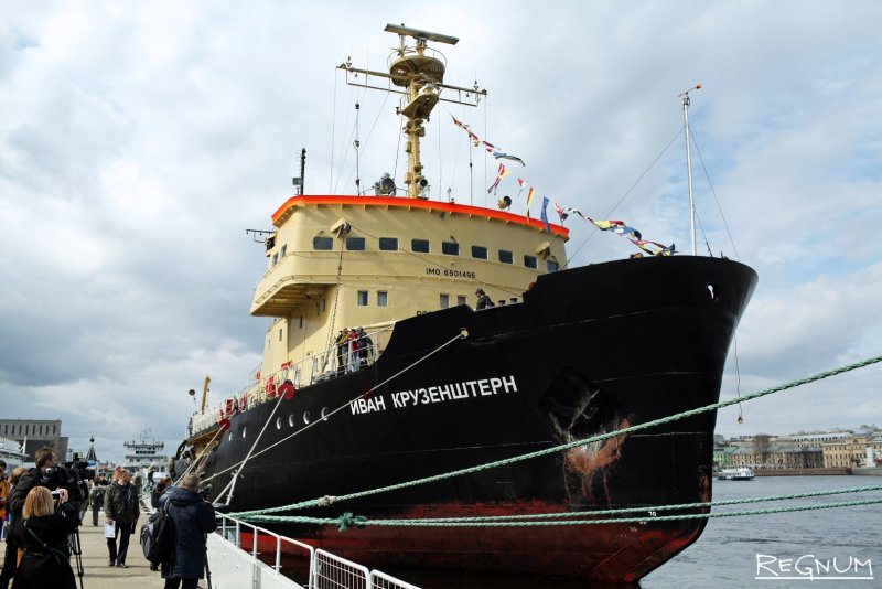 Судно Иван Крузенштерн