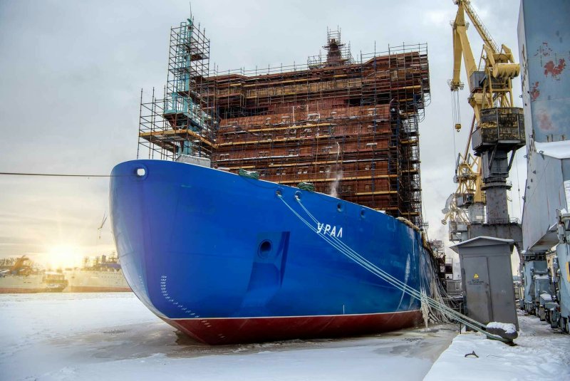Ледокол Урал Балтийский завод