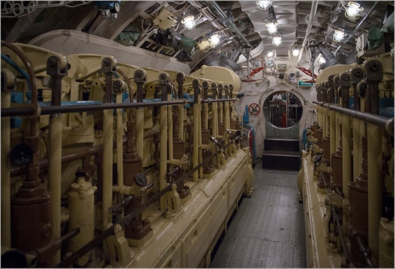 Подводная лодка-музей в Санкт-Петербурге д-2