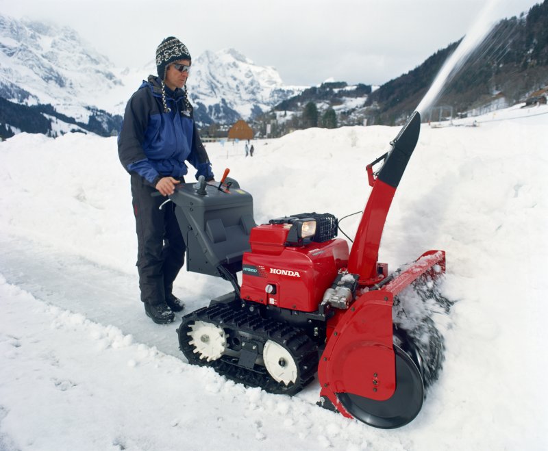 Снегоуборщик Honda HSM 1390