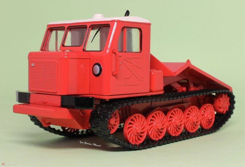 Трактор ТТ-4