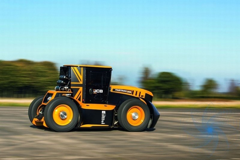 JCB Fastrac two 247 км/ч