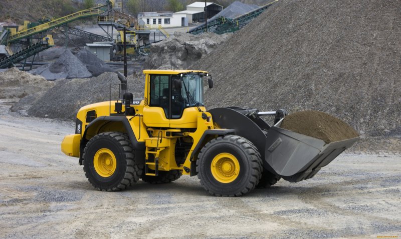 Volvo 250 фронтальный погрузчик