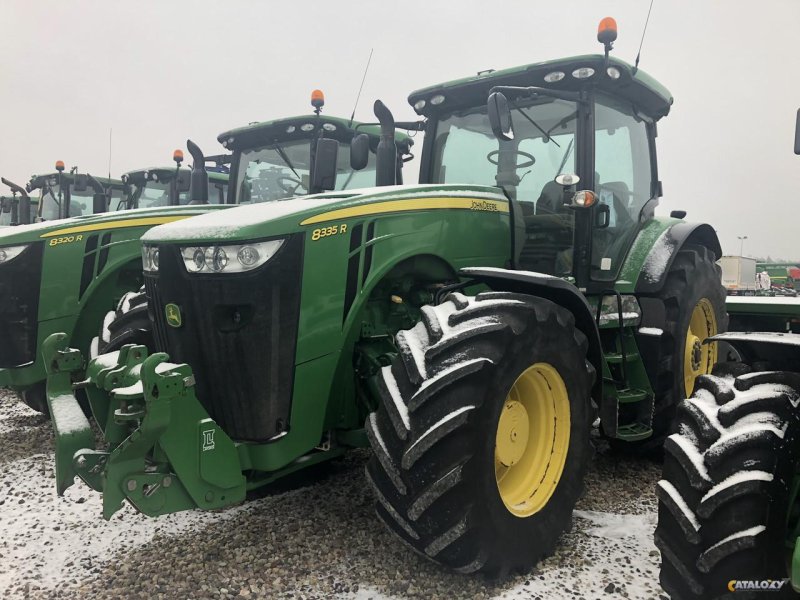 Трактор John Deere 8335r