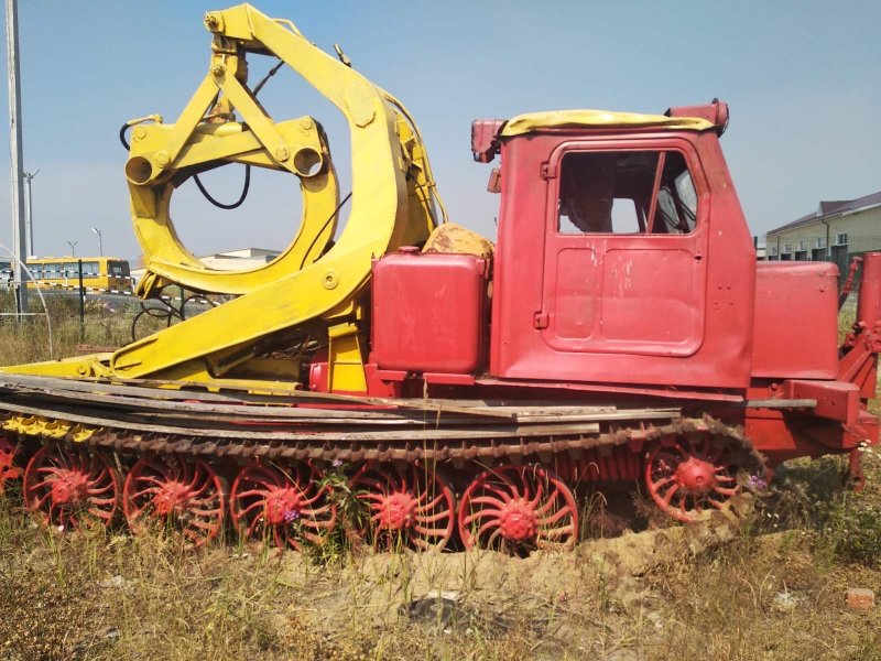 Трактор трелевочный ЛТ-154 на ТТ-4