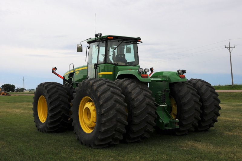 John Deere 9630