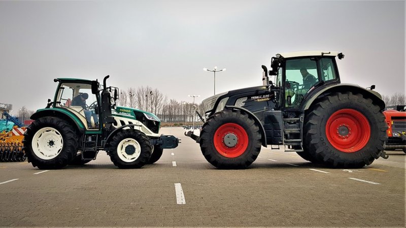 2016 Challenger mt585e MFWD tractor
