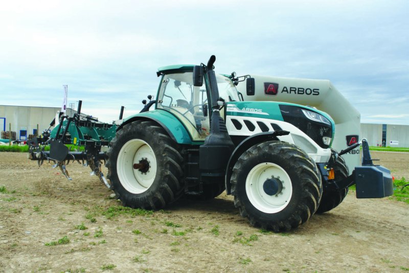 Трактор Arbos 7260