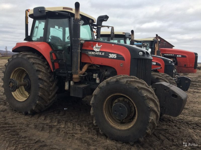 Трактор versatile Buhler 305