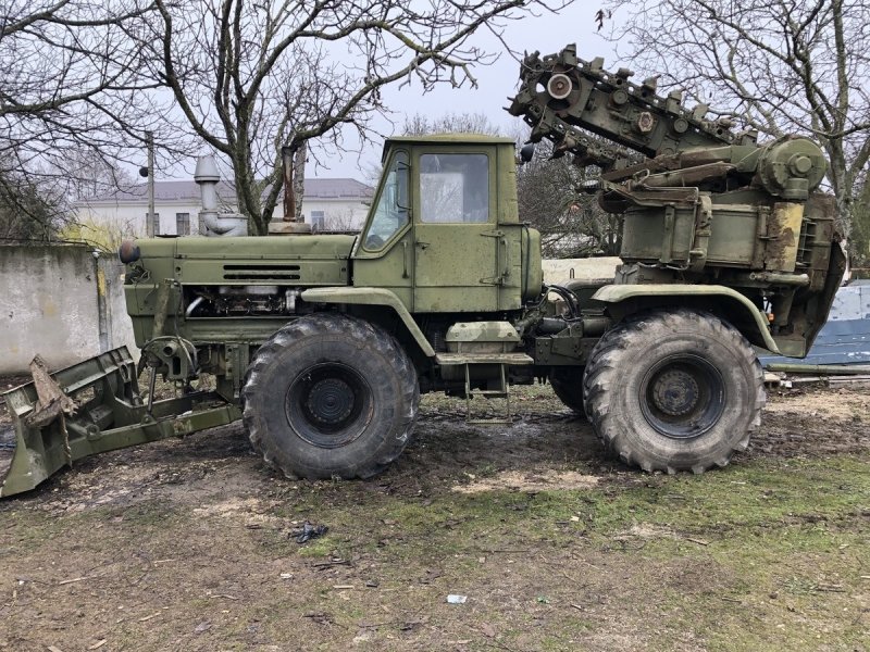 Т150 бара траншеекопатель
