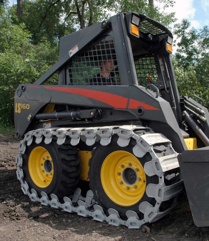 Bobcat на гусеницах