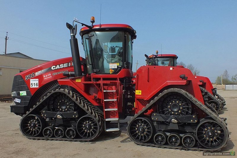 Гусеничный трактор Landini 7800
