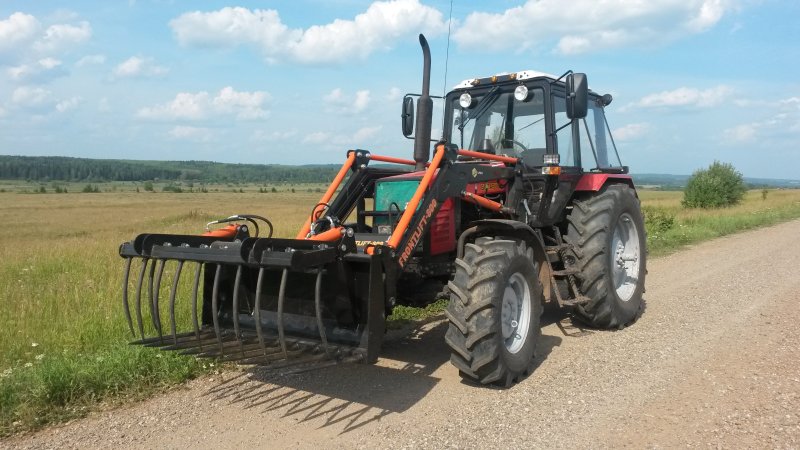 Погрузчик фронтальный frontlift м-1200