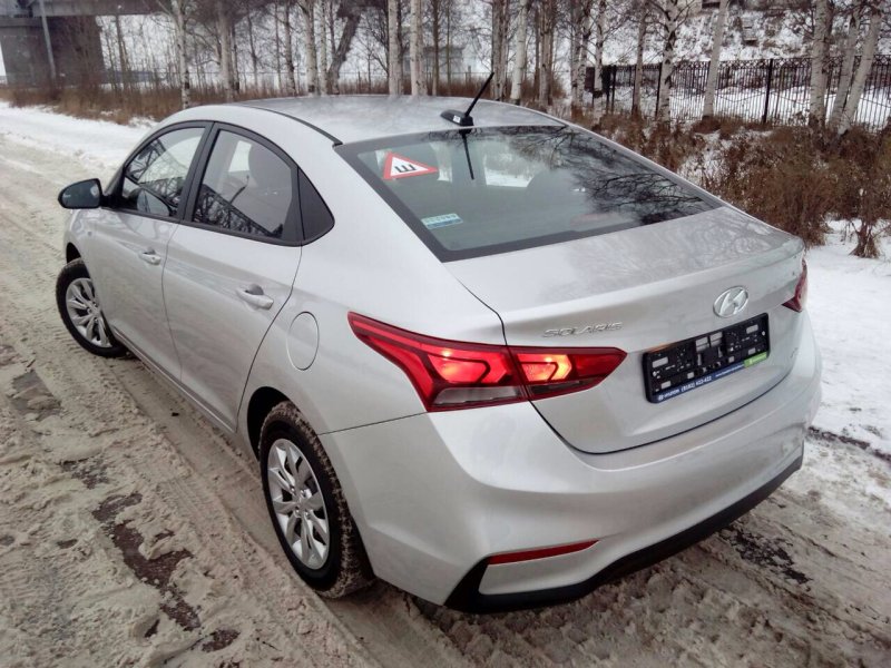 Hyundai Solaris Liftback