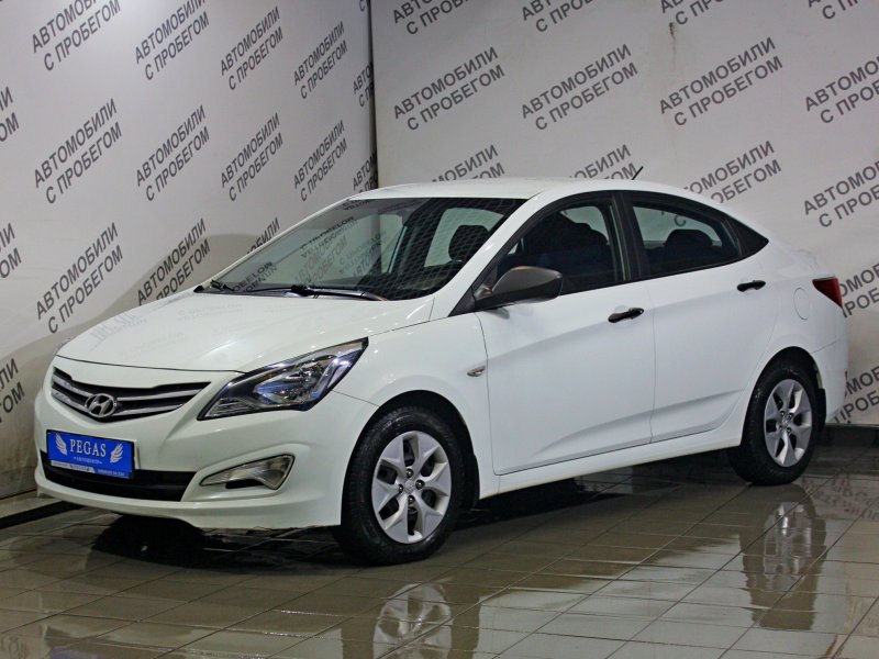 Nissan Solaris