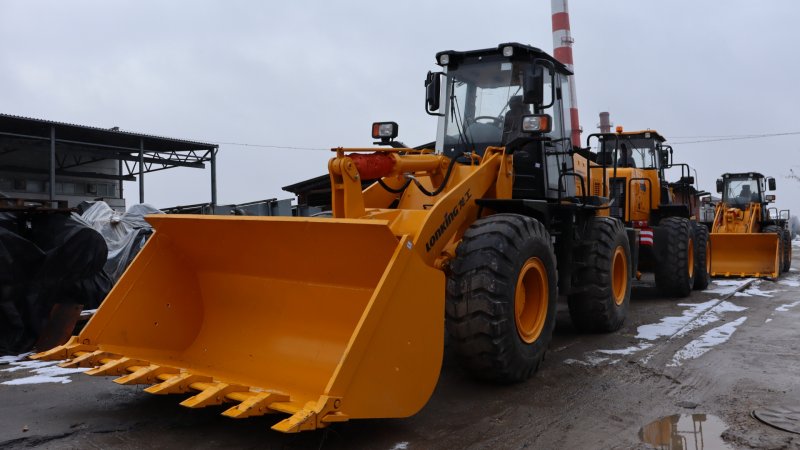 Фронтальный погрузчик Lonking lg863n