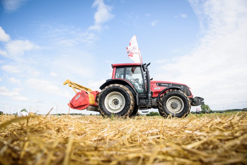 Трактора Valtra 193