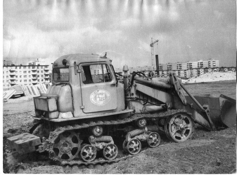 Погрузчик то-7а на базе ДТ-75