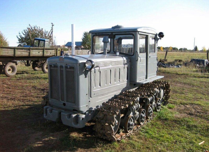 Т-35 трактор