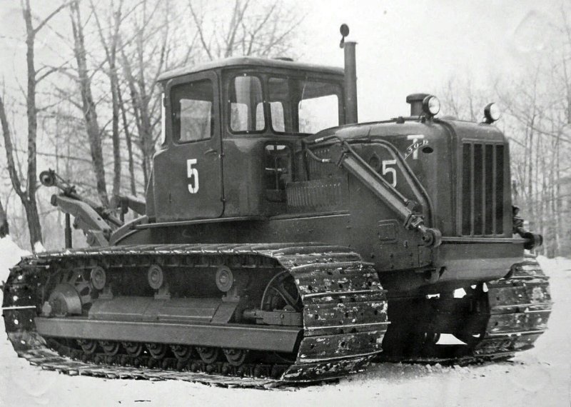 Т-35 трактор