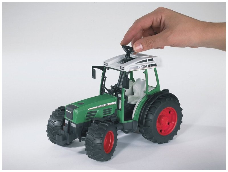 Трактор Bruder Fendt 209