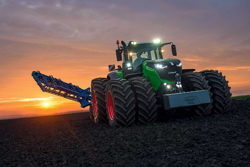 Трактор Fendt 1000 Vario