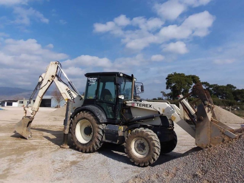 Экскаватор-погрузчик Terex 860 SX