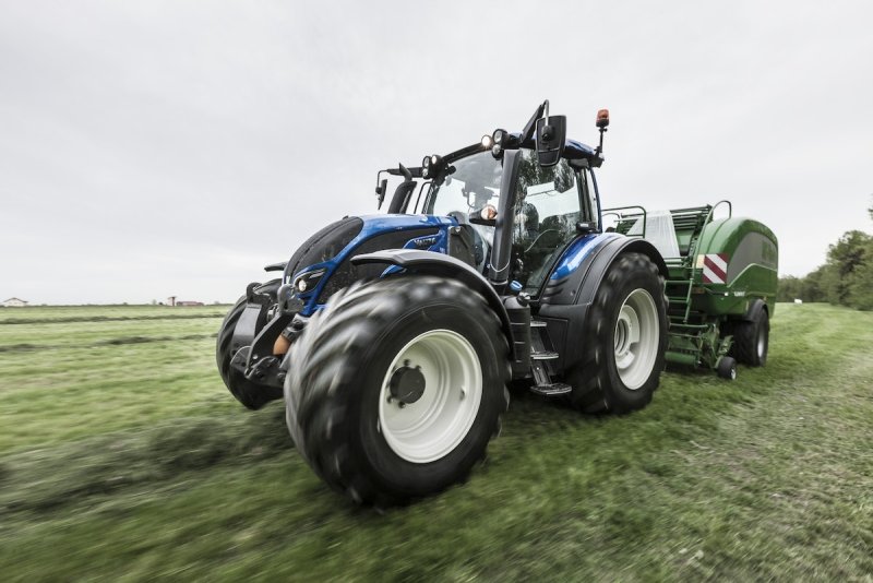 New Valtra n 154