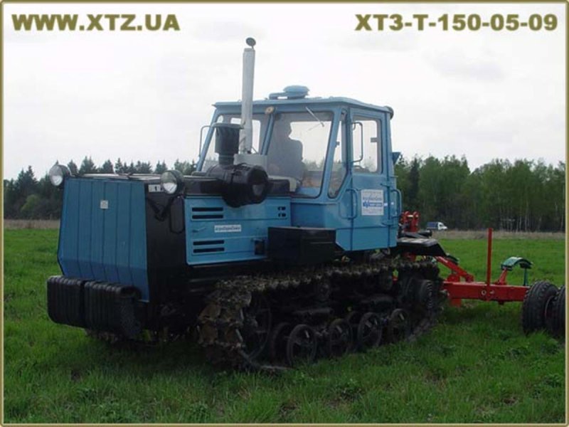 Гусеничный трактор ХТЗ т150-09