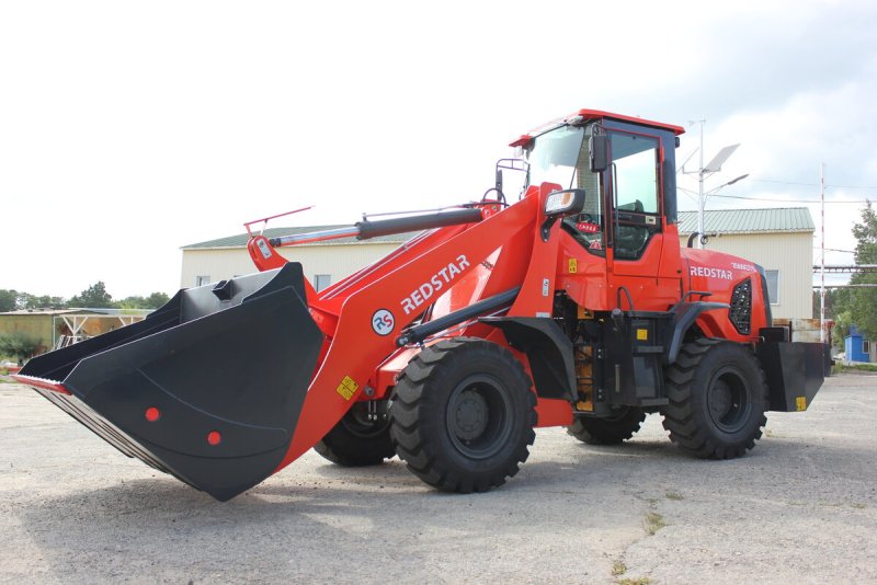 Навесное оборудование на фронтальный погрузчик Red Star 3000 GTS
