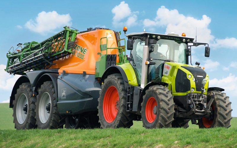 Axion 820 трактор