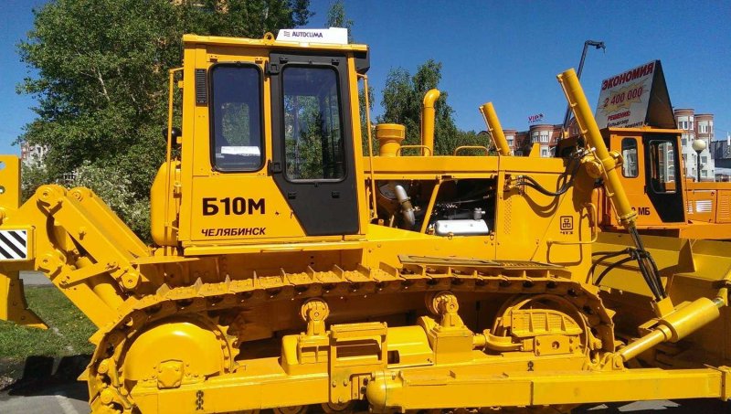 Бульдозер ЧТЗ б10м.6100ен