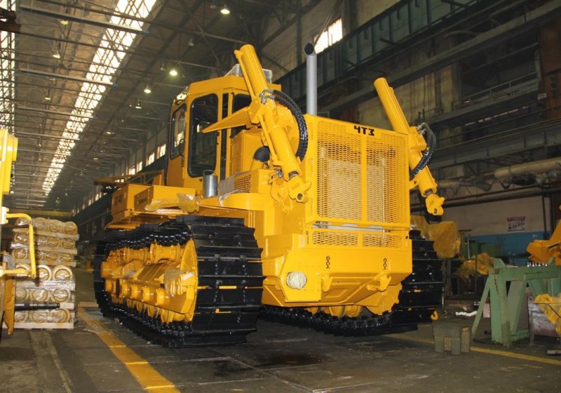 Бульдозера ЧТЗ ДЭТ-400