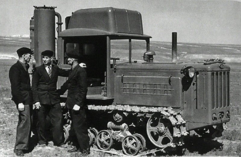 Газогенераторный трактор ГБ-58