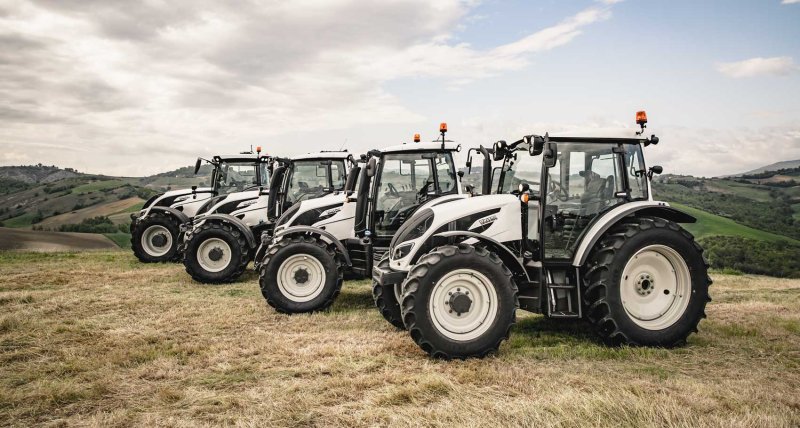 Valtra t 194 Red line