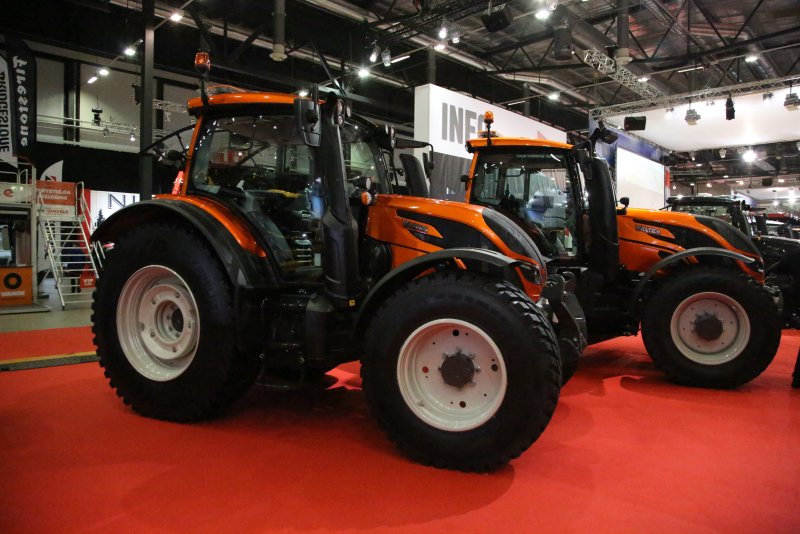 Трактора Fendt и Valtra