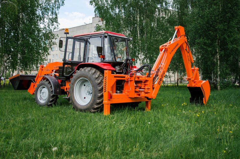 Экскаватор-погрузчик эп-ф-п-01