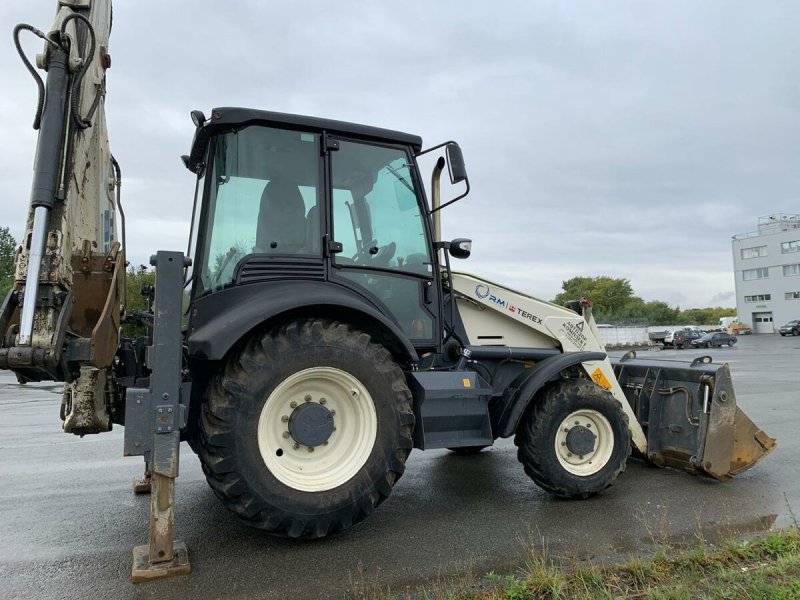 Terex TLB 825
