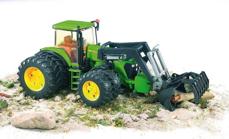 Трактор Bruder 03050 John Deere 7930