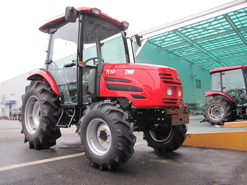 Трактор tym te40
