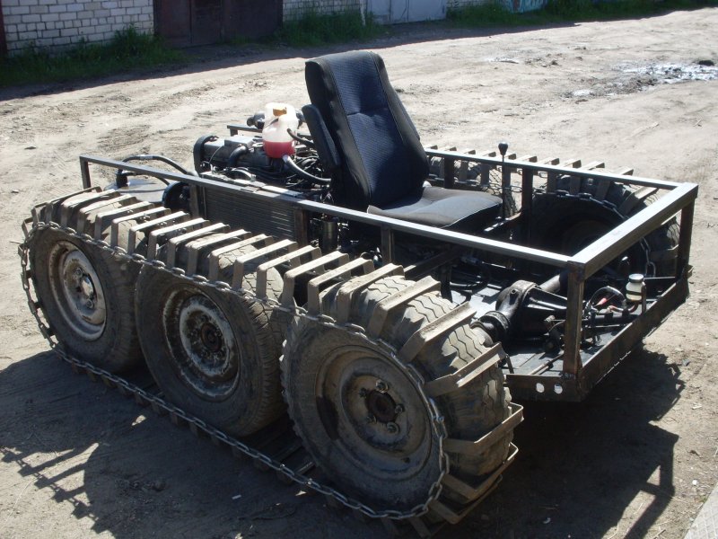 Гусеницы на пум 500